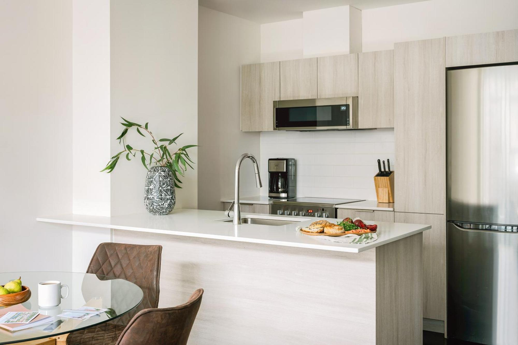 Sonder Le Guerin Aparthotel Montreal Luaran gambar